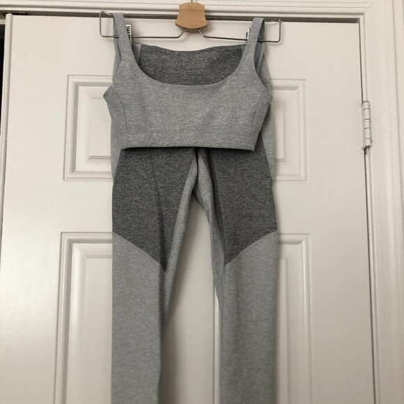 Outdoor Voices Pants - Outdoor Voices Set - Warm Up Legging 3/4 and Double Time Bra - Dove / Ash